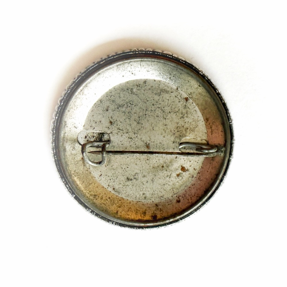 Vintage My Vagina’s Angry Pin - Picture 2 of 2